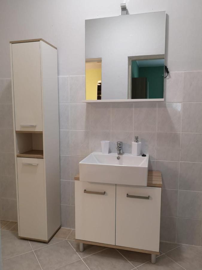 Apartmani Ljuba Rogoznica  Exterior foto